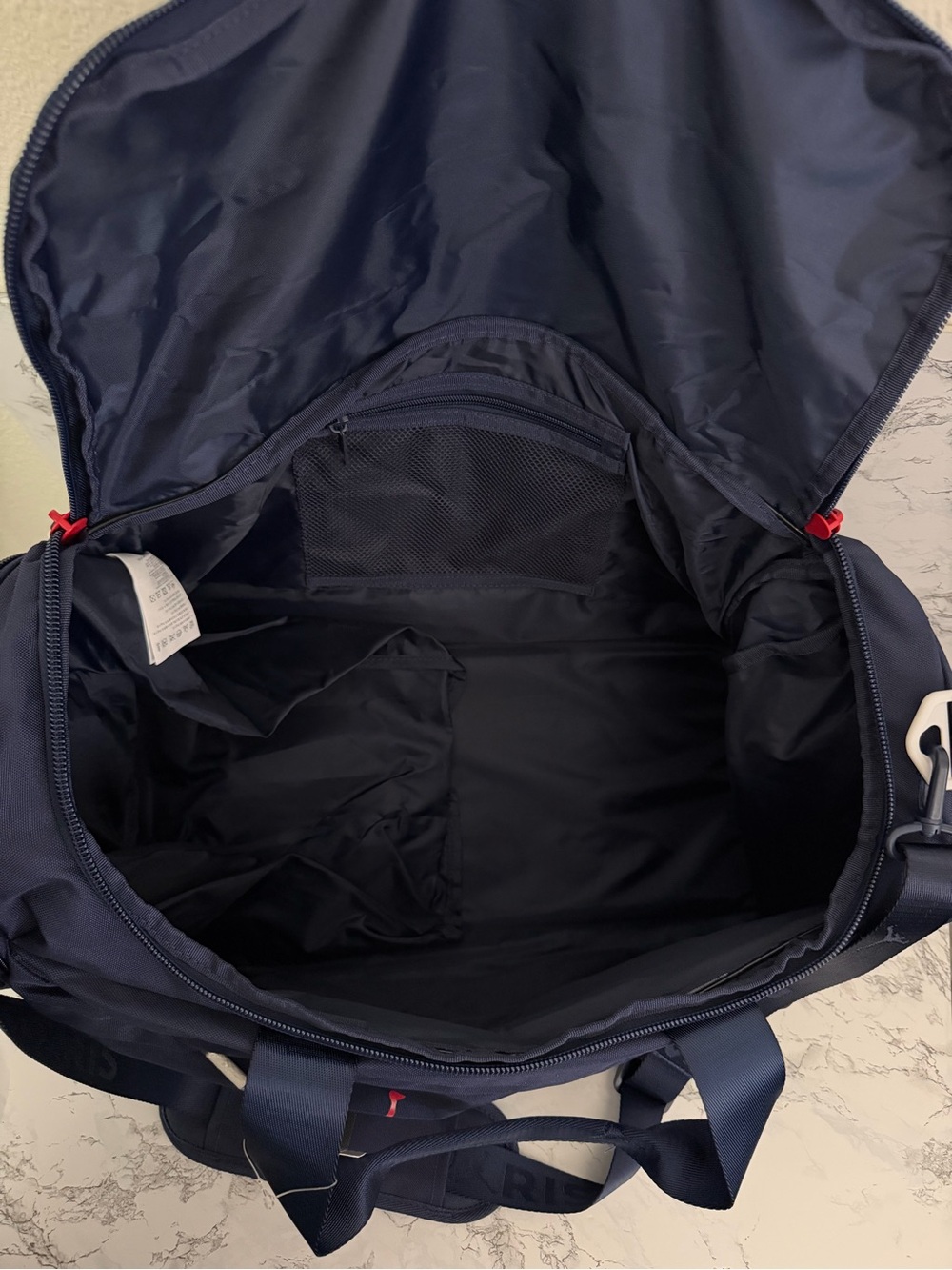 Air Jordan PSG Paris Saint-Germain Duffle Bag Luggage Carry On World Cup 62.5L - Picture 9 of 10